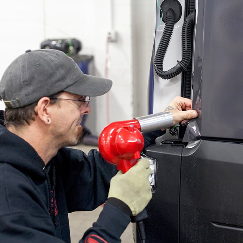 removing vehicle wrap